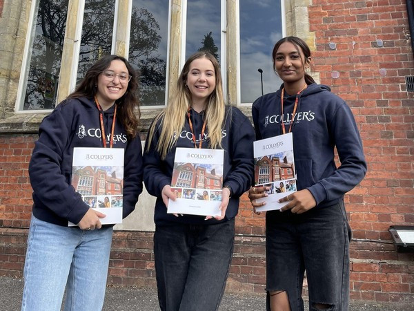 Cao đẳng Richard Collyer 6