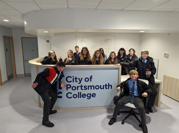 Cao Đẳng Thành Phố Portsmouth 4